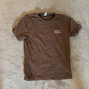 Brown never worn Noah Kahan concert tshirt